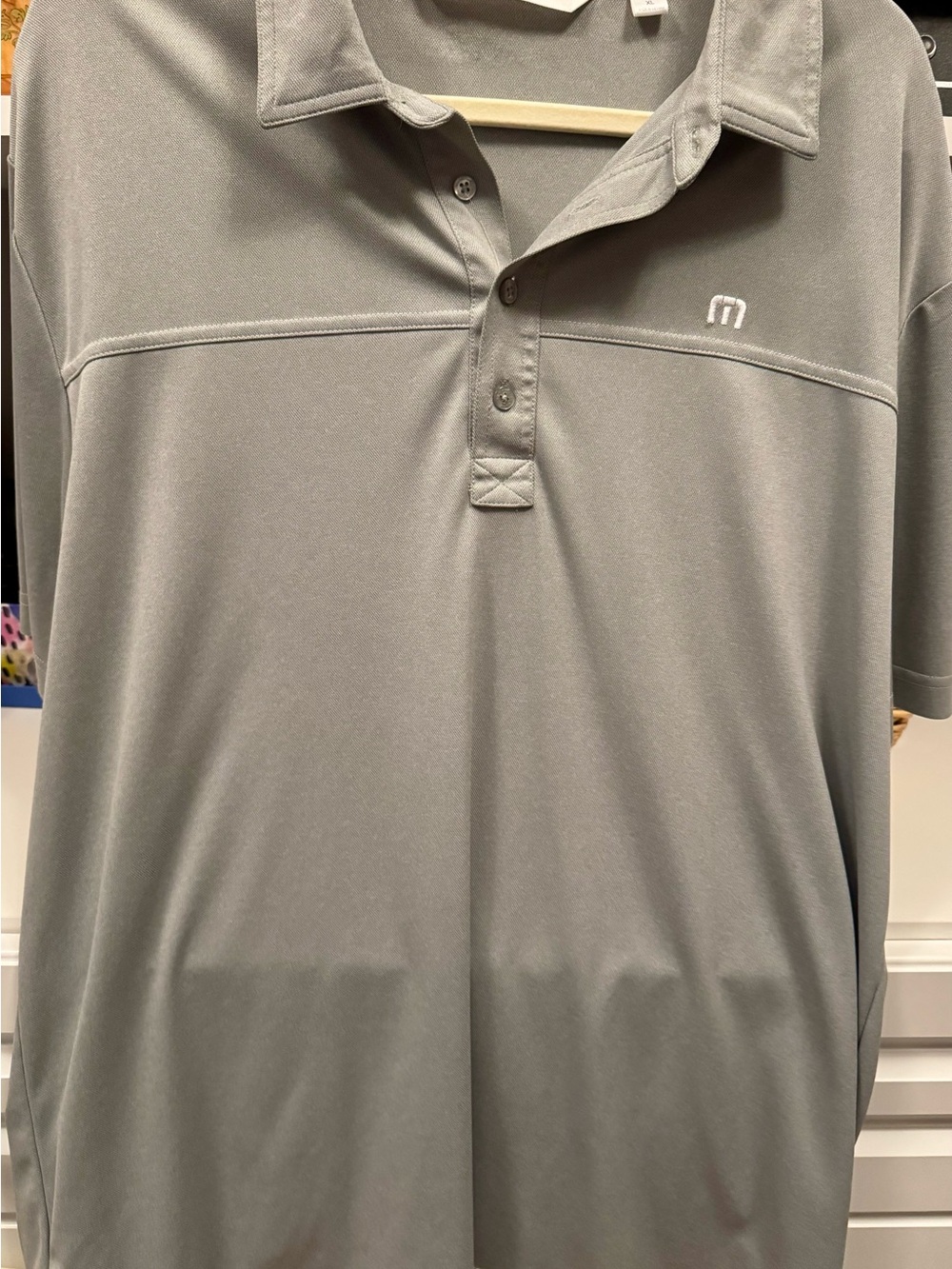 TravisMathew Men’s Polo XL Gray – Like New